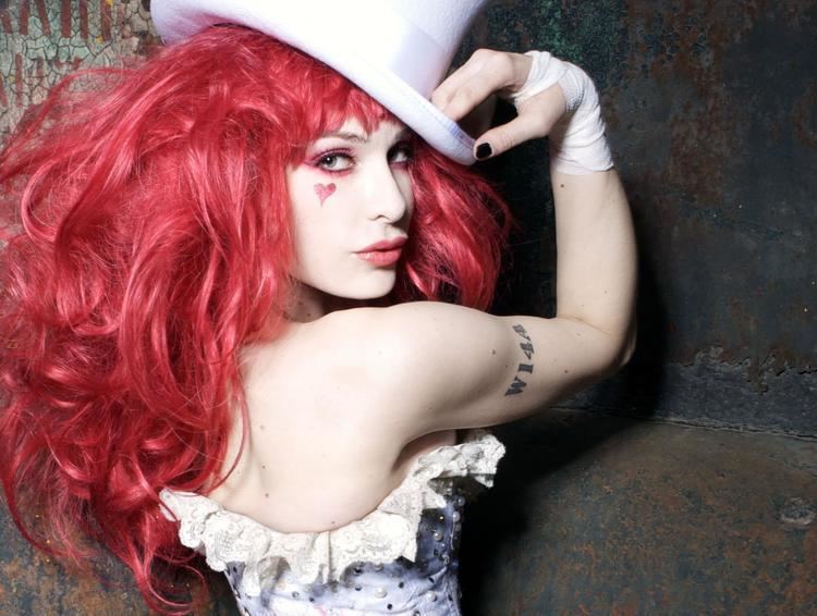 Emilie Autumn Emilie Autumn 2015 dating smoking origin tattoos