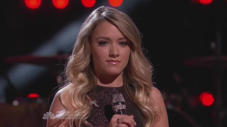 Emily Ann Roberts Emily Ann Roberts Sings 39Blame It On Your Heart39 on The Voice 9 Top