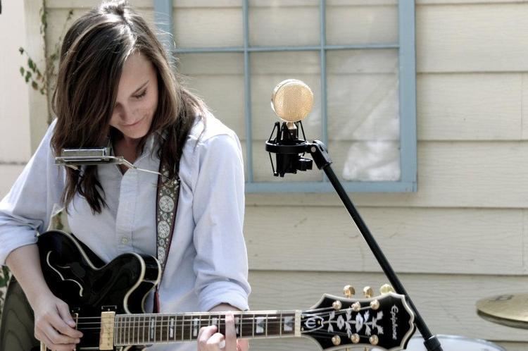Emily Wolfe MUST SEE SXSW An Interview With Emily Wolfe Audiofemme