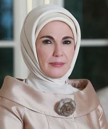 Emine Erdoğan httpsuploadwikimediaorgwikipediacommonsthu