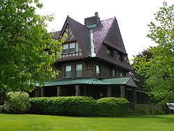 Emma Flower Taylor Mansion httpsuploadwikimediaorgwikipediacommonsthu