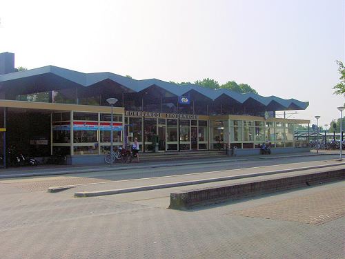 Emmen railway station