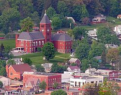 Emporium, Pennsylvania httpsuploadwikimediaorgwikipediacommonsthu