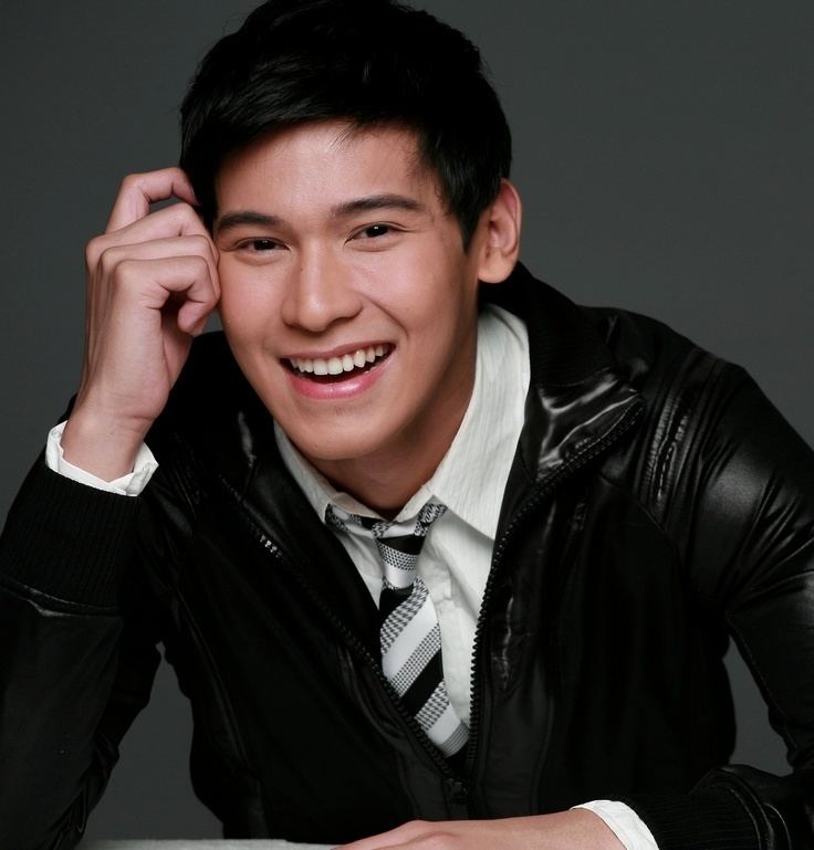 Enchong Dee 10 best Enchong Dee Fever images on Pinterest Benches Actor model