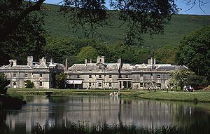 Encombe House httpsuploadwikimediaorgwikipediacommonsthu