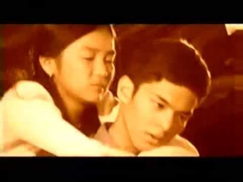 Scene from Endless Love, a 2010 Philippine television drama romance series featuring Kristofer Martin as young Johnny and Kathryn Bernardo as young Jenny.