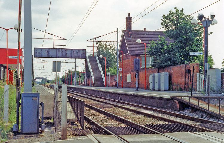 Enfield Lock railway station