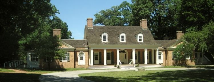 English country house httpsuploadwikimediaorgwikipediacommons33