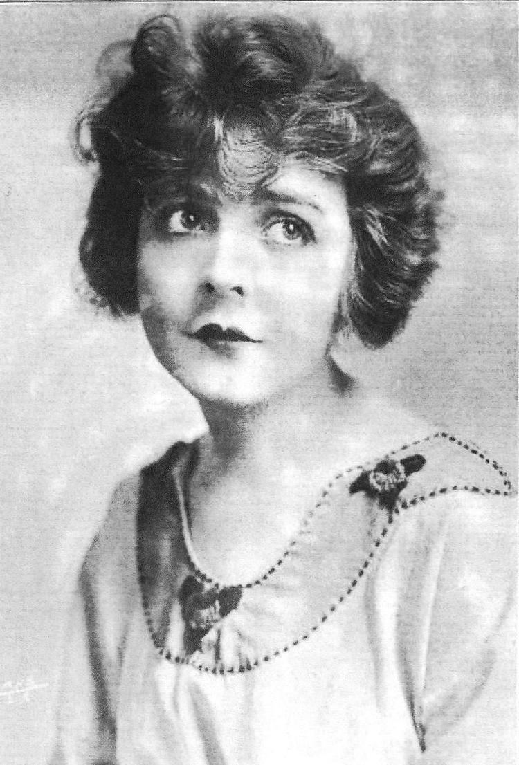 Enid Bennett FileEnid Bennett 1920jpg Wikimedia Commons