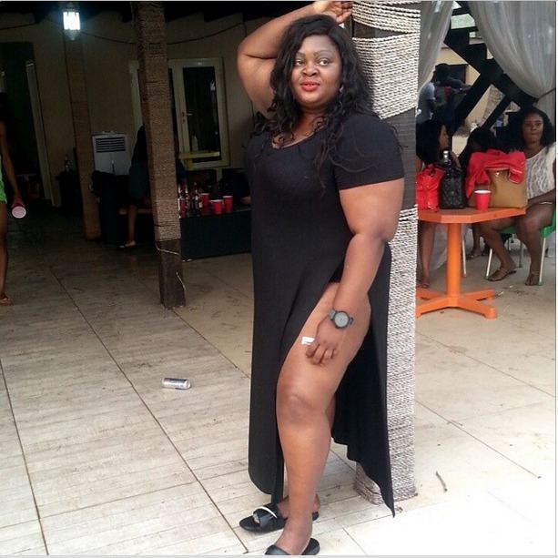 Eniola Badmus OOTD Eniola Badmus Shares a Picture from her Fun Day on the Beach