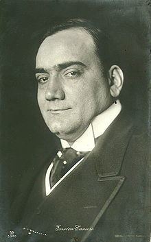 Enrico Caruso httpsuploadwikimediaorgwikipediaenthumb4