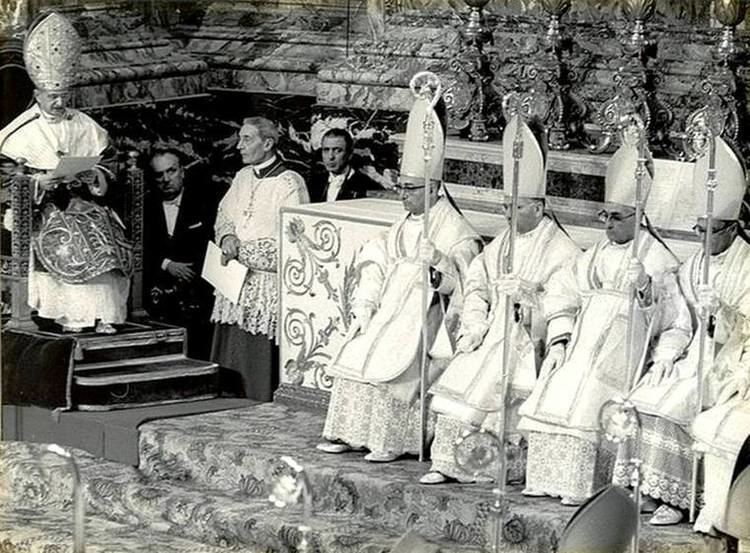 Enrico Dante SACRIS SOLEMNIIS Liturgie Papali la Consacrazione