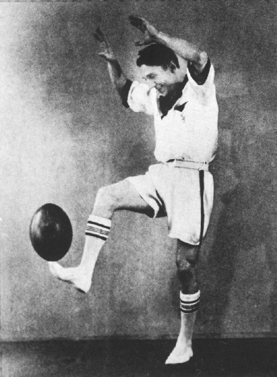 Enrico Rastelli Juggling Hall of Fame Enrico Rastelli