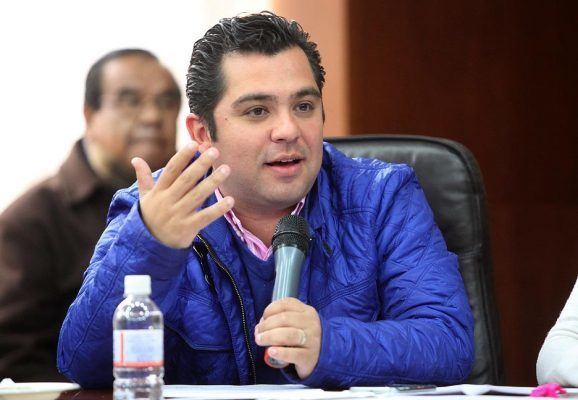 Enrique Flores Flores diputados les hayan ofrecido dinero pro PANAVI