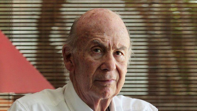 Enrique Zileri Enrique Zileri Stalwart Publisher in Peru Dies at 83