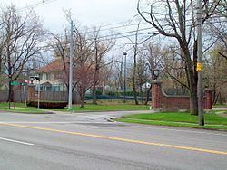 Entranceway at Main Street at LeBrun Road httpsuploadwikimediaorgwikipediacommonsthu