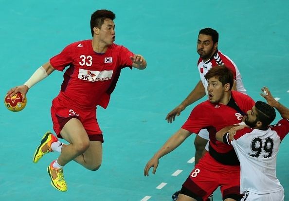 Eom Hyo-won Eom Hyowon helps S Korean mens handball team reaches final