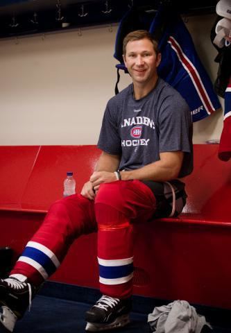 Eric Cole Erik Cole is Nothing Without Eric Staal Puhlease The