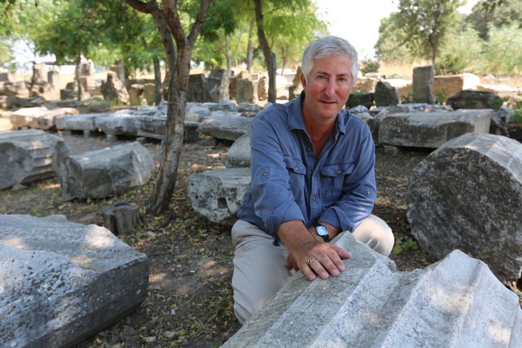 Eric H. Cline Eric H Cline archaeologist historian author