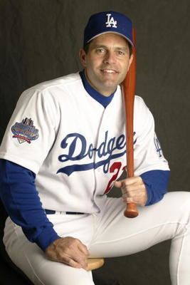 Eric Karros The Most Famous 5 Greek Baseball Players Baseball in Greece