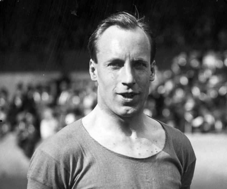 Eric Liddell wwwthefamouspeoplecomprofilesimagesericlidde