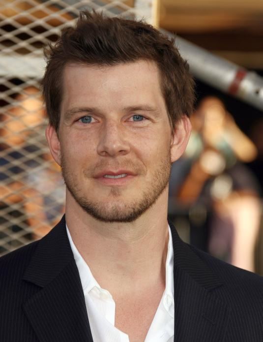 Eric Mabius Eric Mabius Quotes QuotesGram