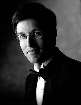 Eric Nelson (musician) Eric Nelson Choral Conductor Tenor Short Biography