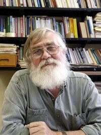 Eric Pianka Eric Pianka named 2006 Distinguished Scientist by Texas
