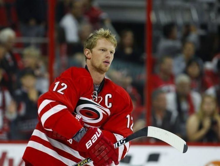 Eric Staal Report Eric Staal Hurricanes not close in contract