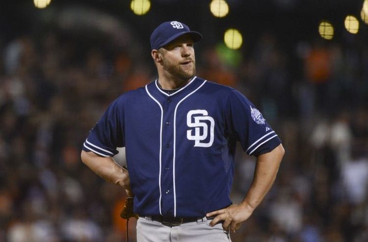 Eric Stults Stults and Padres Hope to Get on Track in the Dessert