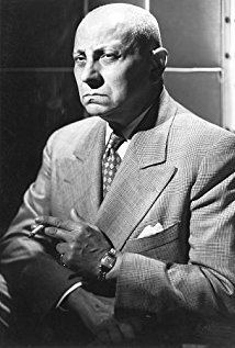 Erich von Stroheim iamediaimdbcomimagesMMV5BMjEyMTYwNTcyOF5BMl5