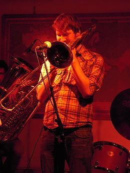 Erik Johannessen (musician) httpsuploadwikimediaorgwikipediacommonsthu