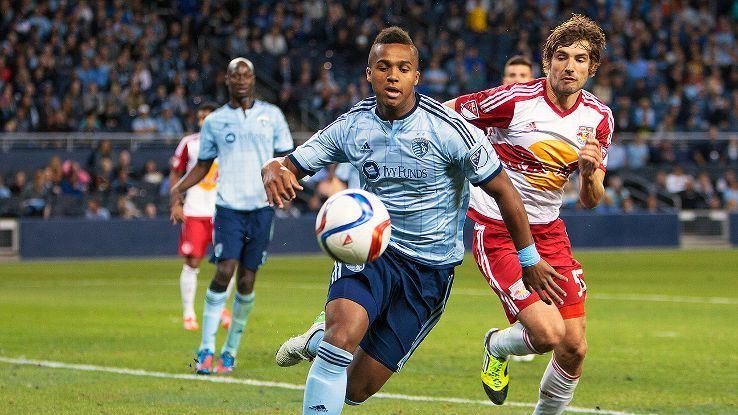 Erik Palmer-Brown Erik PalmerBrown joins Porto on loan from Sporting KC ESPN FC