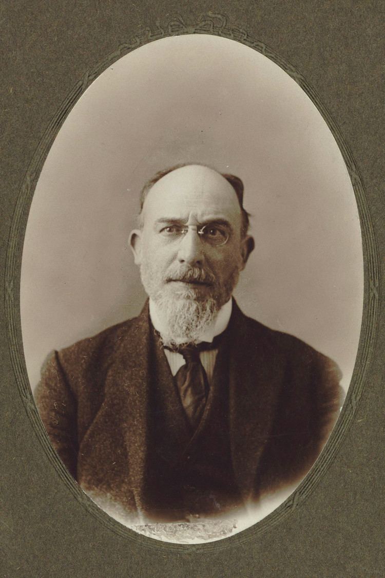 Erik Satie FileErik Leslie Satie 1866 1925jpeg Wikimedia