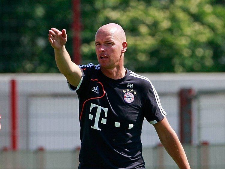 Erik ten Hag Fix Ten Hag bernimmt die kleinen Bayern Regionalliga