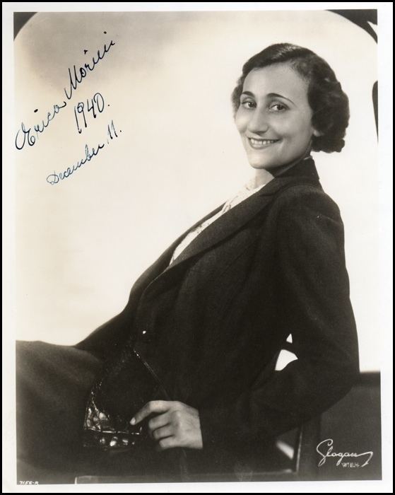 Erika Morini Erica Morini 1940 Immortals Of The Violin Pinterest Musicians