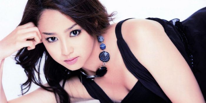 Erika Sawajiri Who is Erika Sawajiri dating Erika Sawajiri boyfriend husband