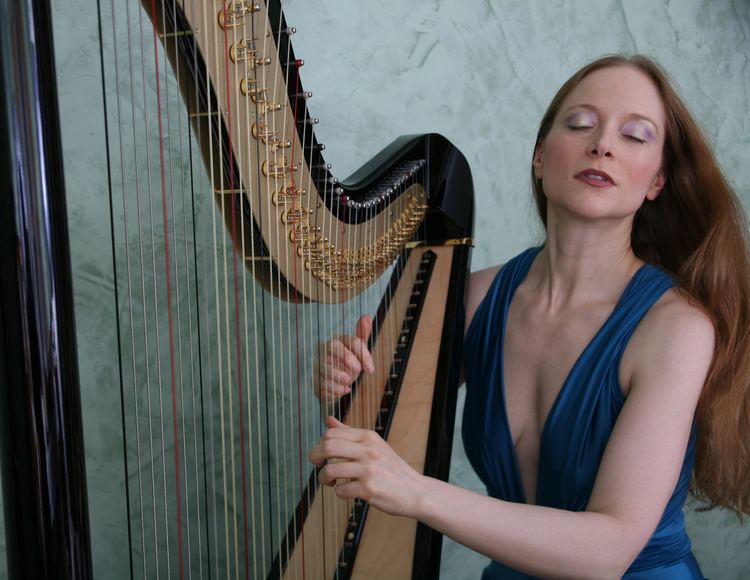 Erin Hill Outta This World Harp Column