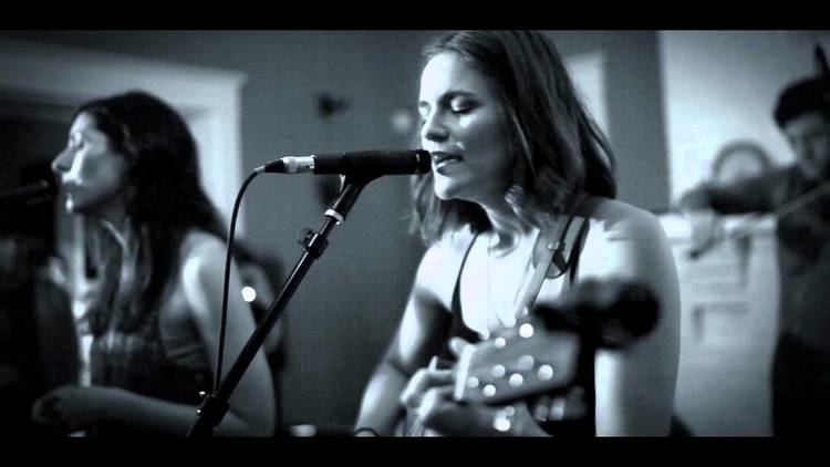 Erin Rae and the Meanwhiles Erin Rae amp the Meanwhiles quotCrazy Talkquot GemsOnVHS YouTube