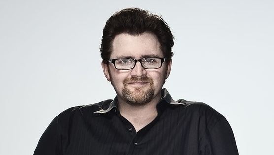 Ernest Cline Ernest Cline Delivers High Stakes and 3980s Videogame