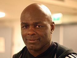 Ernesto Hoost httpsuploadwikimediaorgwikipediacommonsthu