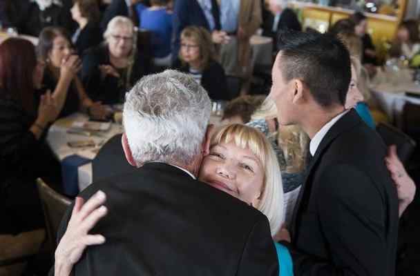 Ernie Kell Hundreds pay tribute to Ernie Kell Long Beachs first elected mayor