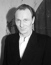 Ernst Busch (actor) httpsuploadwikimediaorgwikipediacommonsthu