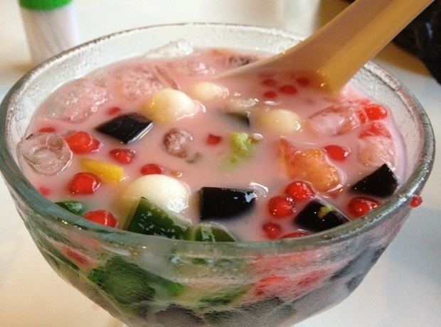 Es teler Indonesia Colorful and Tasteful Ice Dessert Beverages SENSE ASEAN