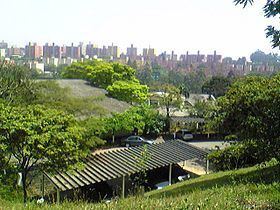 Escola Japonesa de São Paulo httpsuploadwikimediaorgwikipediacommonsthu