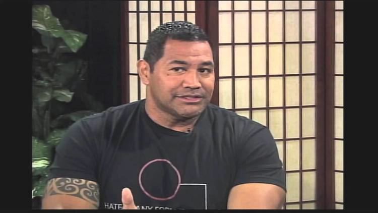 Esera Tuaolo Child of God Former NFL Player Esera Tuaolo Fights Fear