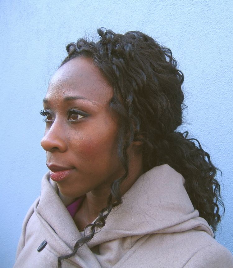 Esi Edugyan QA with Esi Edugyan WriterinResidence Athabasca University News