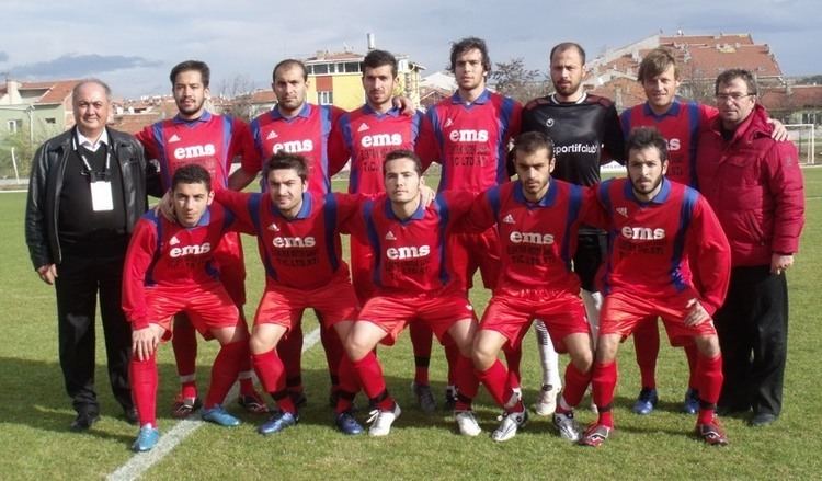 Eskişehir Demirspor Eskiehir Demirspor liderliini perinledi Yerel Futbol