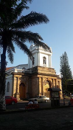 Esparza (canton) httpsuploadwikimediaorgwikipediaenthumba