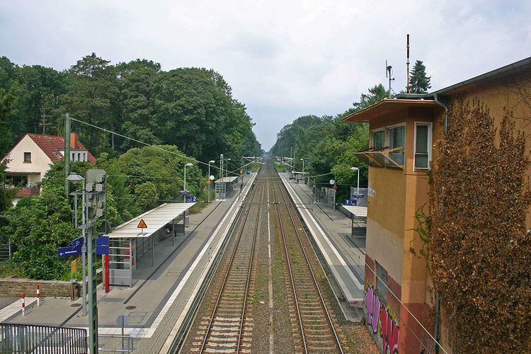 Essen Stadtwald station